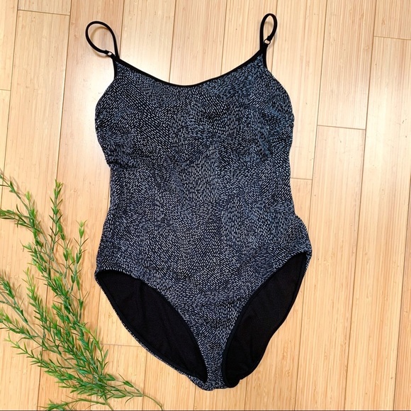 Athleta Black Sands One Piece Bathing Suit, L. - Picture 4 of 8